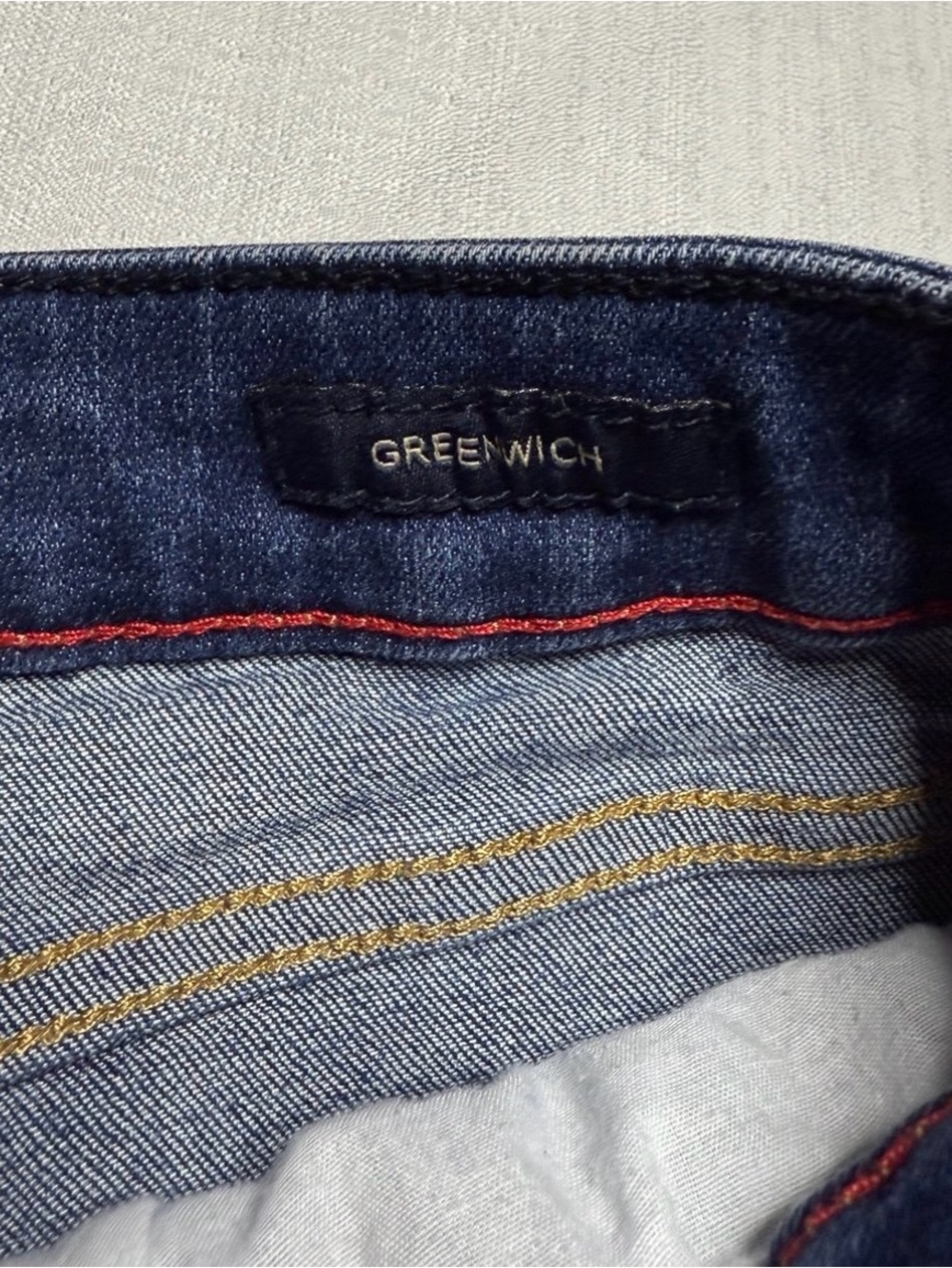 Tommy Hilfiger Women’s Greenwich Mid Rise Denim Shorts Size 6 - Picture 5 of 9